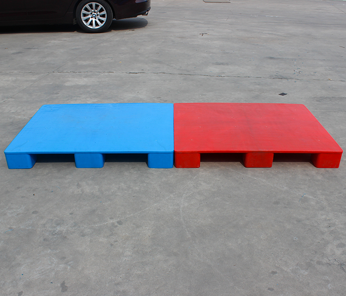 平板九腳塑料托盤：物流倉儲(chǔ)的隱形冠.軍