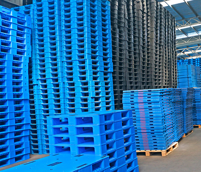 堆碼無憂：揭秘適合倉儲堆碼的塑料托盤類型
