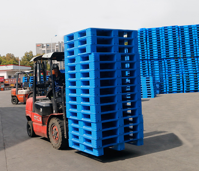 全新料VS普通料塑料托盤：五招教你練就火眼金睛